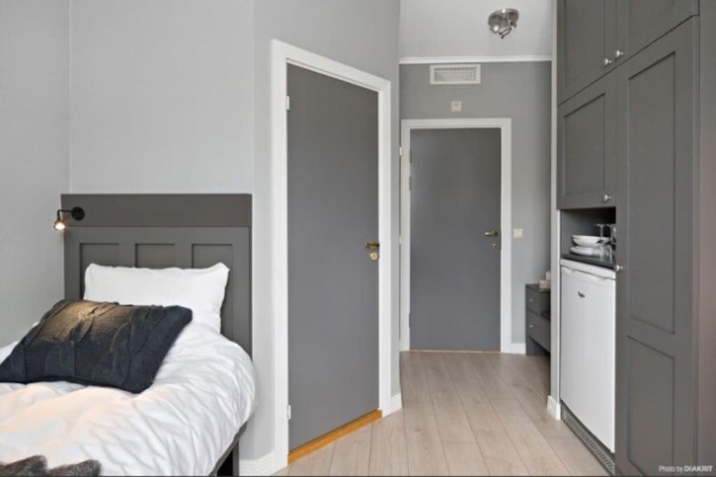 Comfy Studio Near Airport Apartment Гардермуeн Екстериор снимка